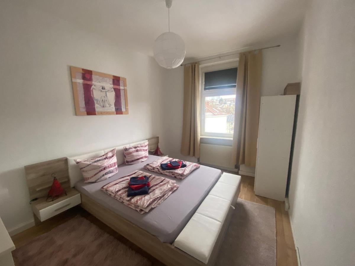 Ruhige Gemuetliche Wohnung Altbau In Zentraler Lage Wiesbaden Buitenkant foto